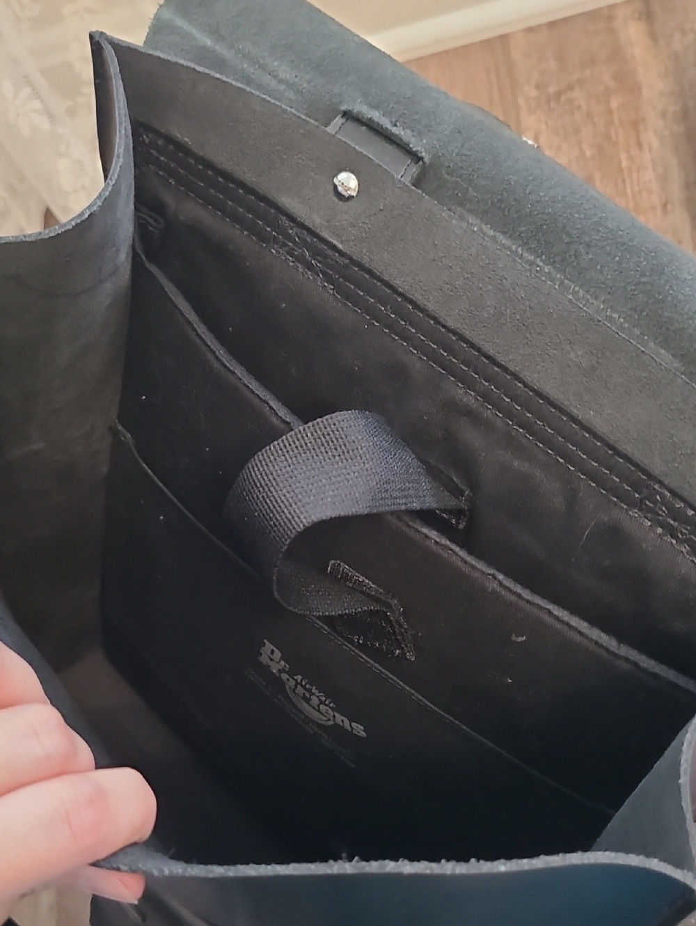 Dr Martens Kieve Smooth Backpack - Picture 9 of 9